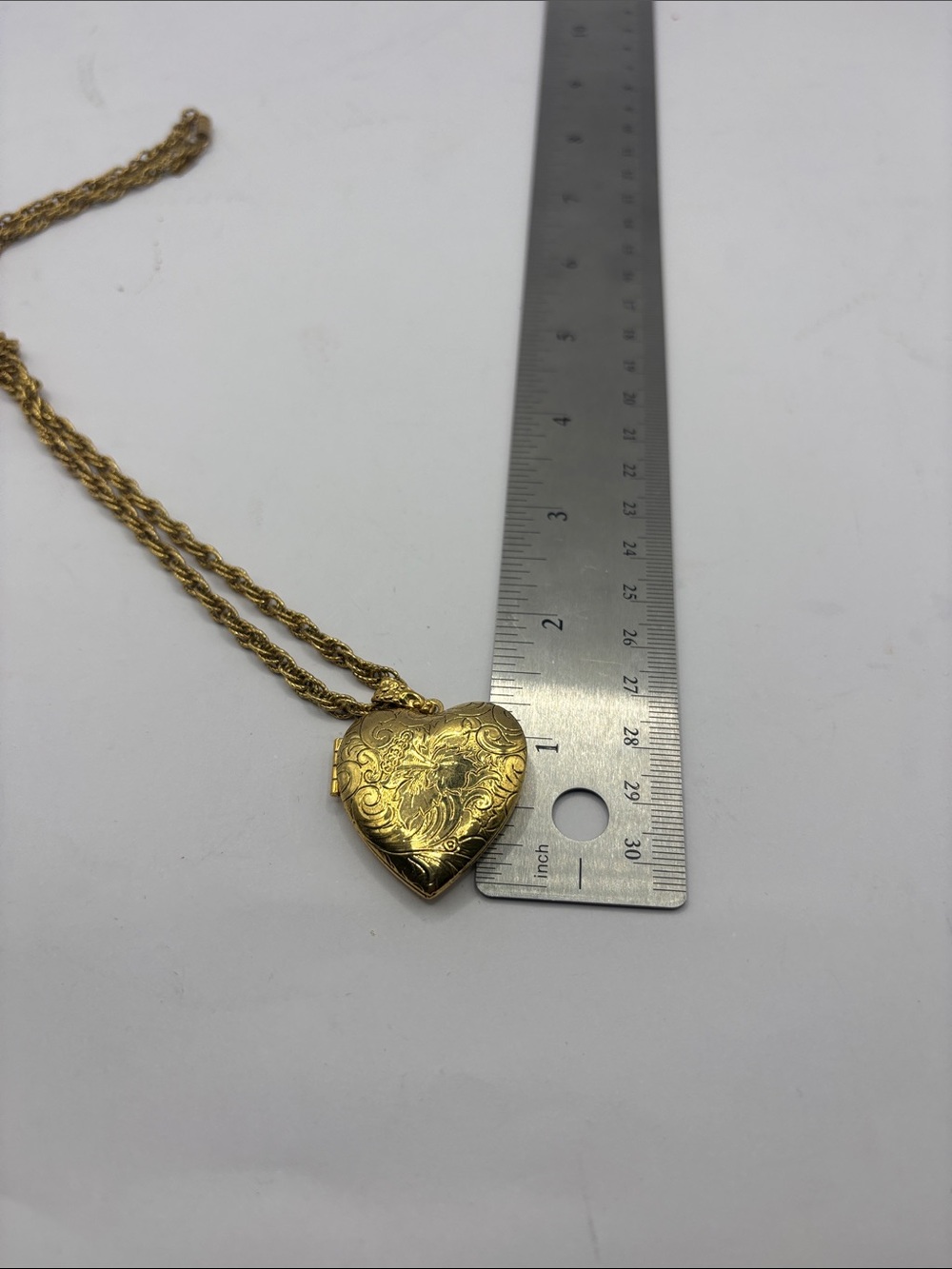 1928 Gold Heart Locket Necklace with Filigree Detail